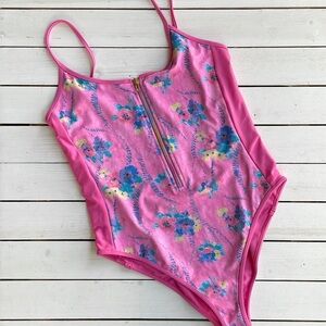 NWOT LoveShackFancy x Beach Riot Cheryl One Piece Bathing Suit Pink size L